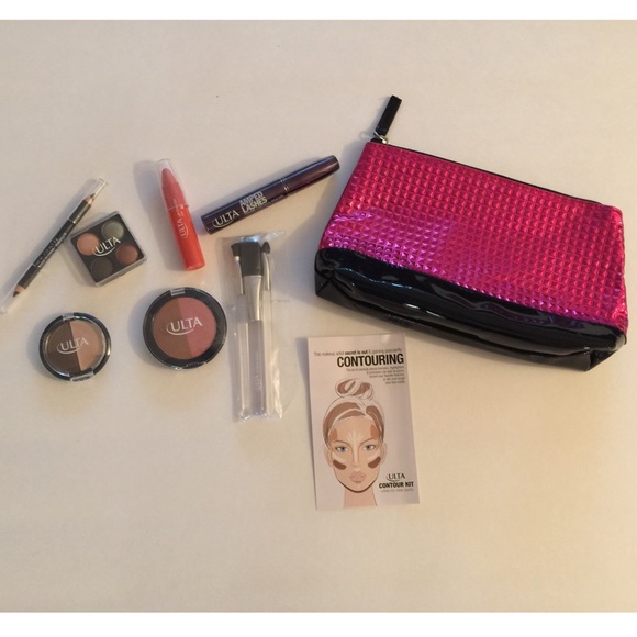 Sealed Ulta Full Size New Beauty Bundle