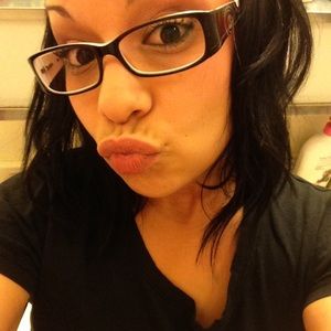 Meet your Posher, Sofia