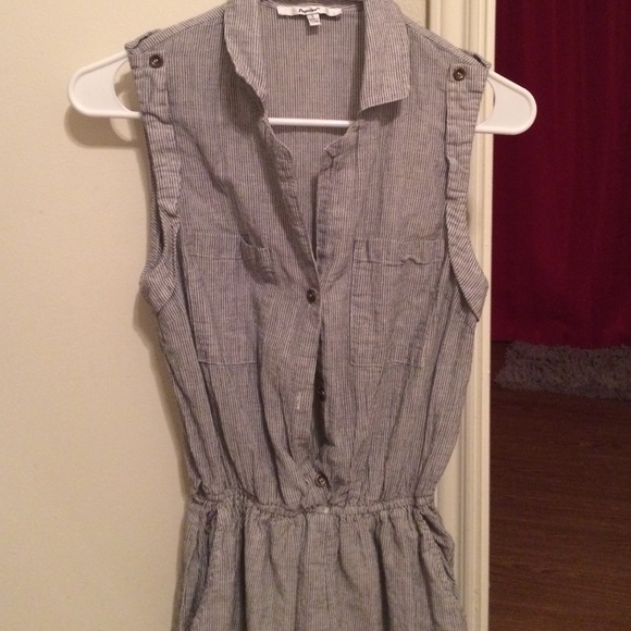Grey romper - Picture 2 of 2