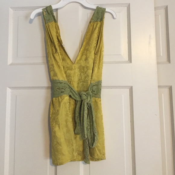 Tank top - Picture 2 of 2