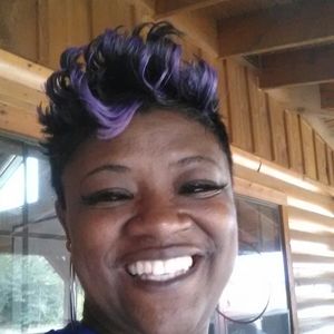 Meet your Posher, Sharon