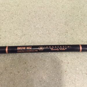 Anastasia Beverly Hills Brow Wiz