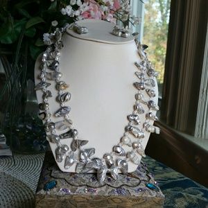 NWOT Double  strand  light  gray  baroque pearls.