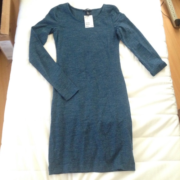 Long sleeve knit dress