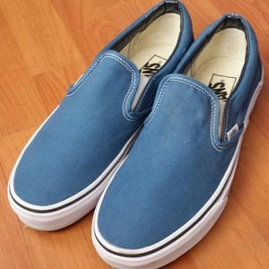 Blue Slip on Vans Off The Wall