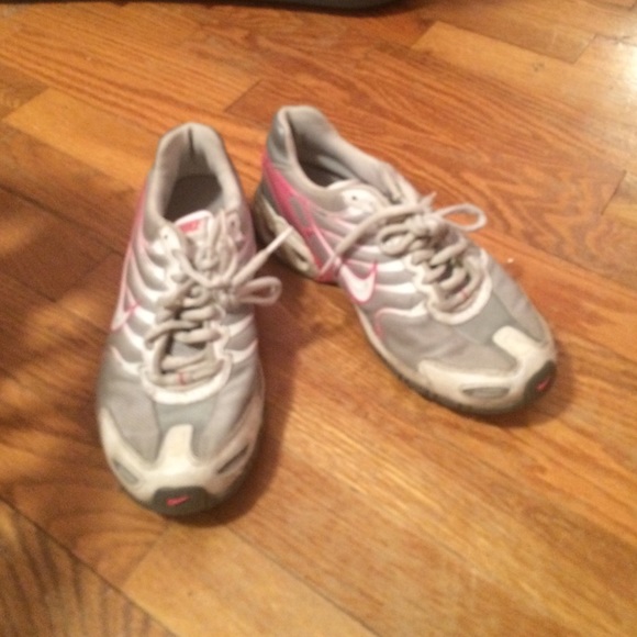 Nike shoes