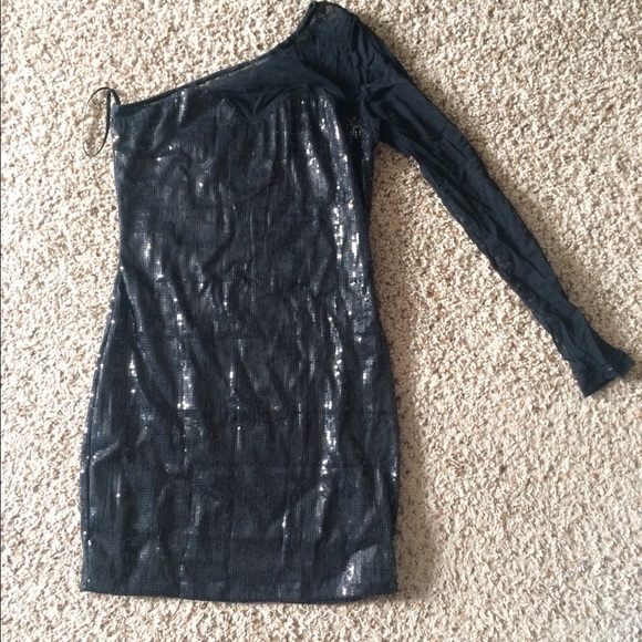 Beautiful sequin one shoulder dress