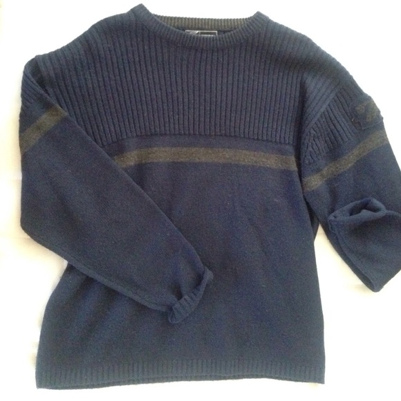 Vintage cable knit sweater