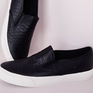 Missguided slip on skater pumps black snake print