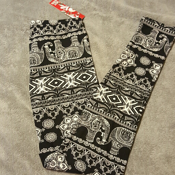 Pants - Black and white elephant print leggings