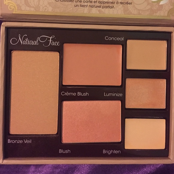 Makeup Bundle!! - Picture 2 of 4