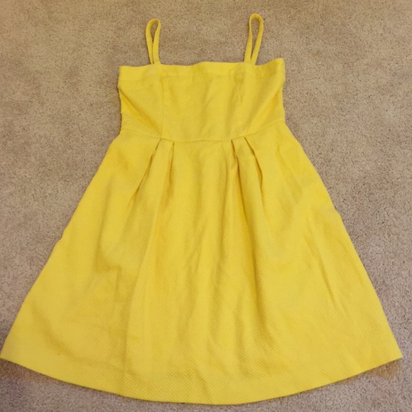 Yellow sundress