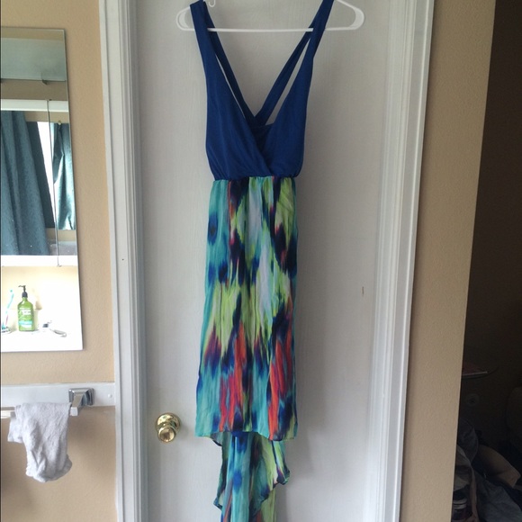 Maxi dress with open back design