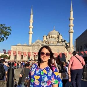 Meet your Posher, Christine