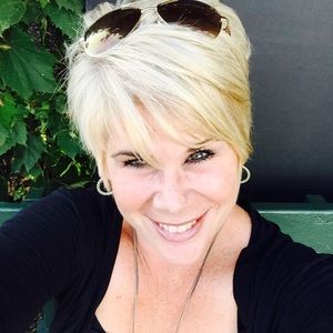 Meet your Posher, Wendy