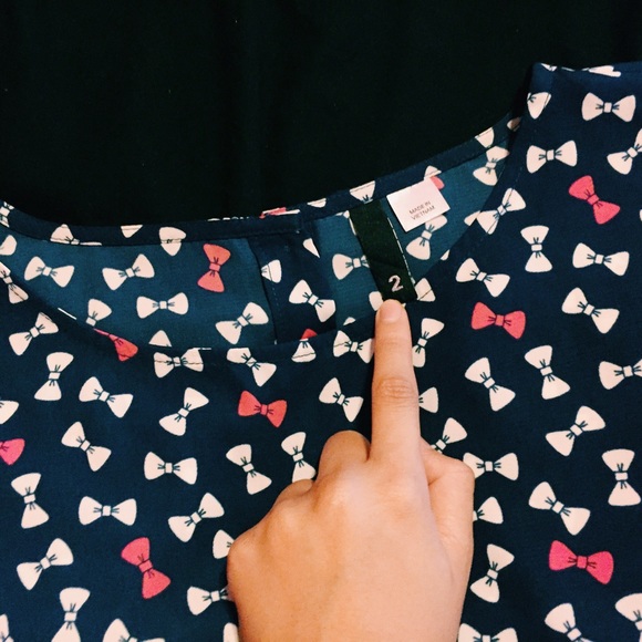 Bow Pattern Crop Top