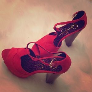 Jessica Simpson Platform Pumps