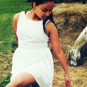 Meet your Posher, Fatima