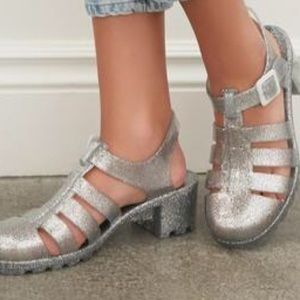 Silver glitter jelly sandals 💋