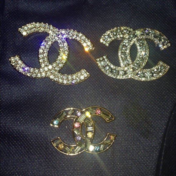 🌟Classic Chic Brooch 3 Different Styles🌟