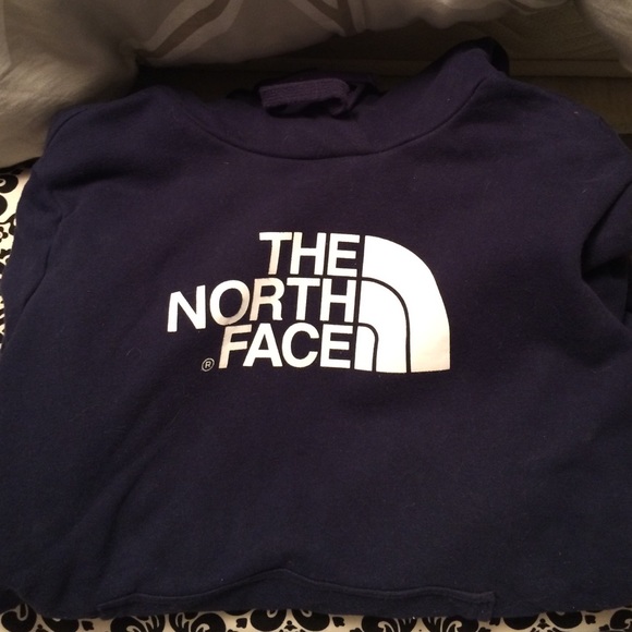 Women's north face hoodie