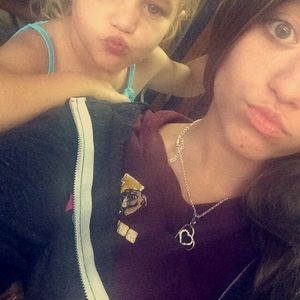 Meet your Posher, Allison