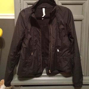 PRICE IS FINAL! NO OFFERS Lululemon running jacket