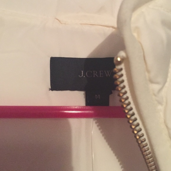 NWT J crew quilted vest LOWER ON P A Y PAL - Picture 3 of 4