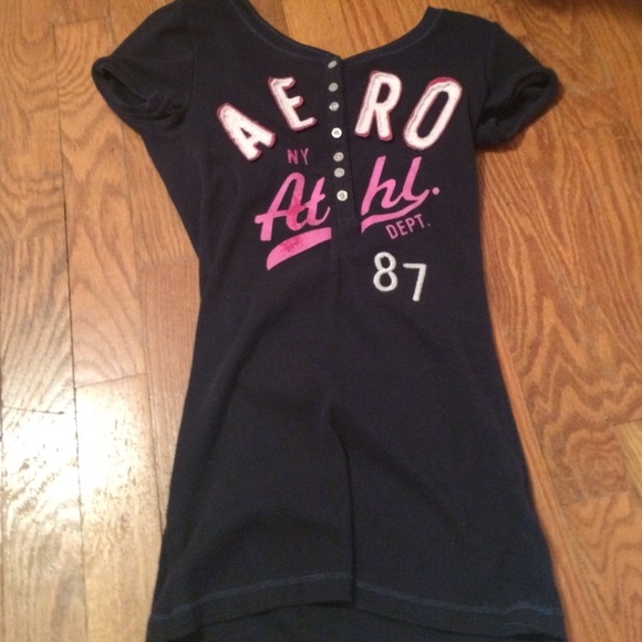 Aéropostale shirt