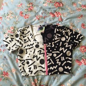 Lazy Oaf x Nasty Gal abstract print zipup crop top