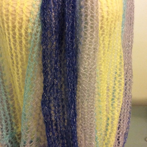 NWT infinity scarf by LOFT! - Picture 4 of 4