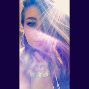 Meet your Posher, Miriam