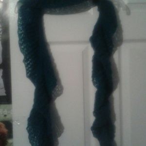 Beautiful Teal knit scarf