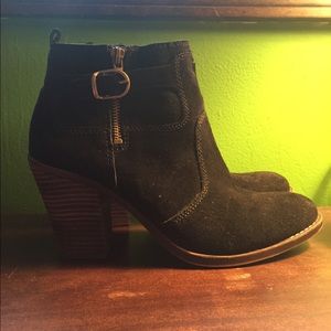 Luck Brand Everalda Booties 🔹 Black 8 1/2