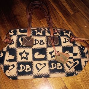 Dooney & Bourke purse