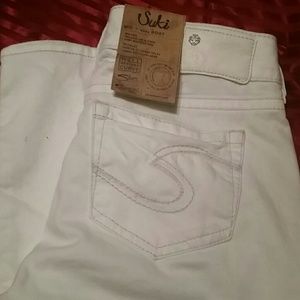 Suki silvers mid rise baby boot sz27/33