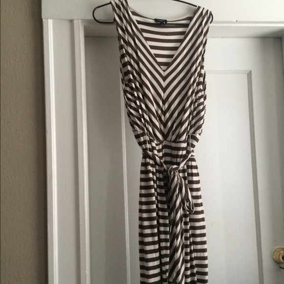 Talbots Striped V Neck Dress with pleaded sleeves