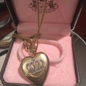 Locket opens up 🌺juicy necklace 🌸