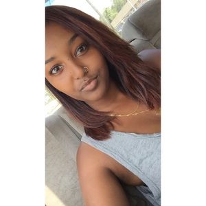 Meet your Posher, Christine