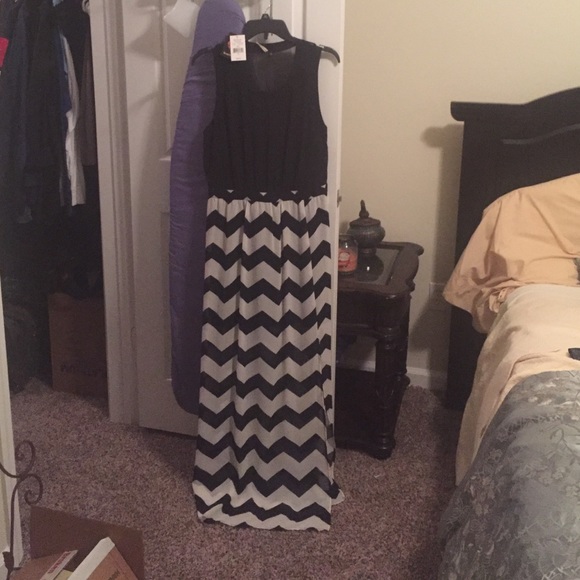 HeartSoul Dresses & Skirts - Long dress black