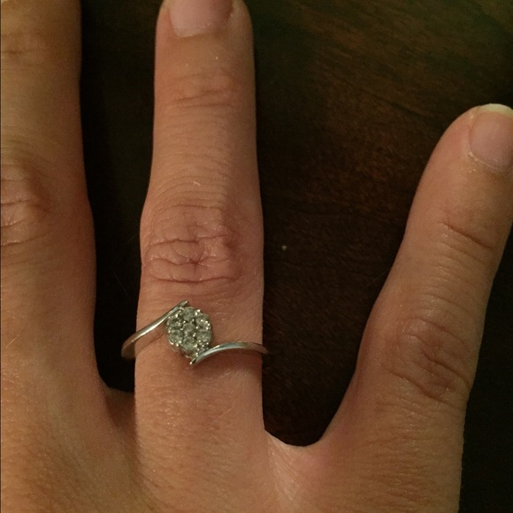 3/8 diamond white gold ring