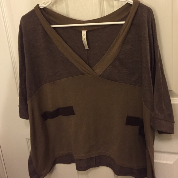 Loose, oversized top