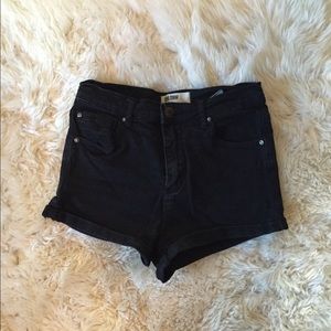 Garage shorts