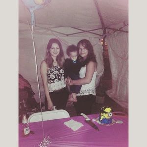 Meet your Posher, Karla