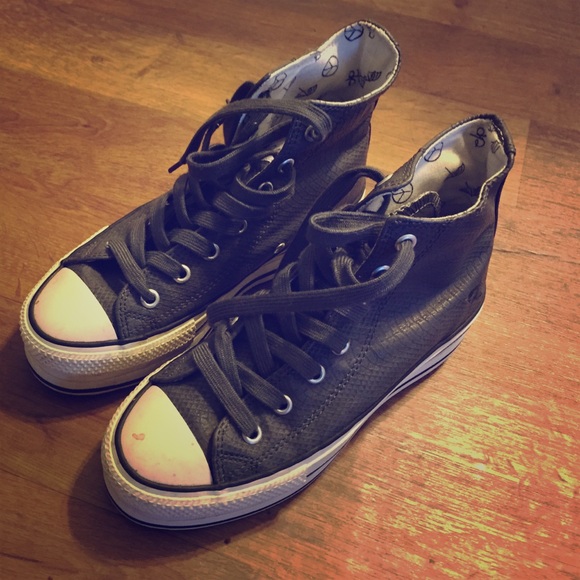 Platform sneakers - Picture 1 of 2