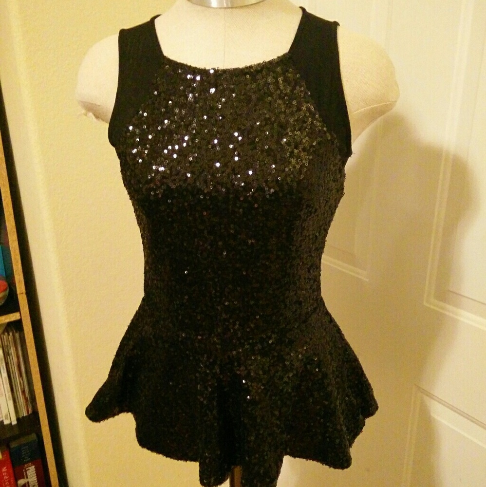 Gianni Bini sleeveless sequin peplum top - Picture 3 of 7