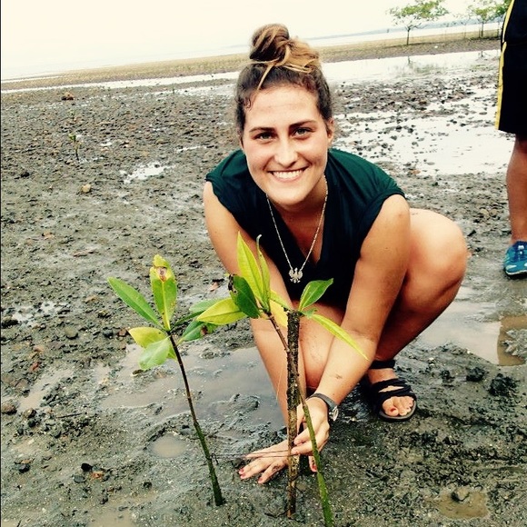 Meet your Posher, Kasia - Picture 1 of 1