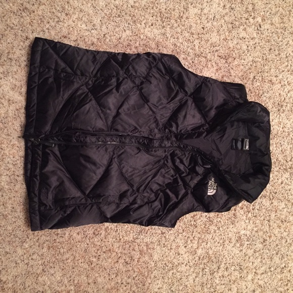Northface black puff vest