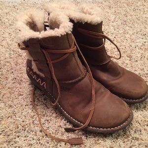 UGG Leather Lace Up boots