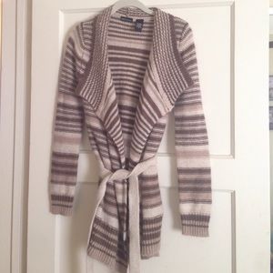 Moda International long sleeve sweater